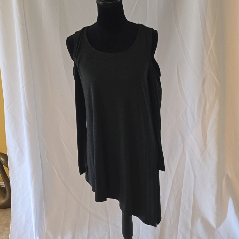 Cable Gauge women M asymmetrical cold-shoulder top gray lagenlook Whimsy goth